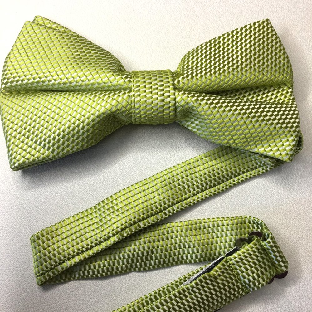 JON VANDYK HOLLAND Vintage Vibe Semi-Butterfly Bow Tie ▶◀ 𝔹ℝ𝔸ℕ𝔻 ℕ𝔼𝕎! - Picture 2 of 9